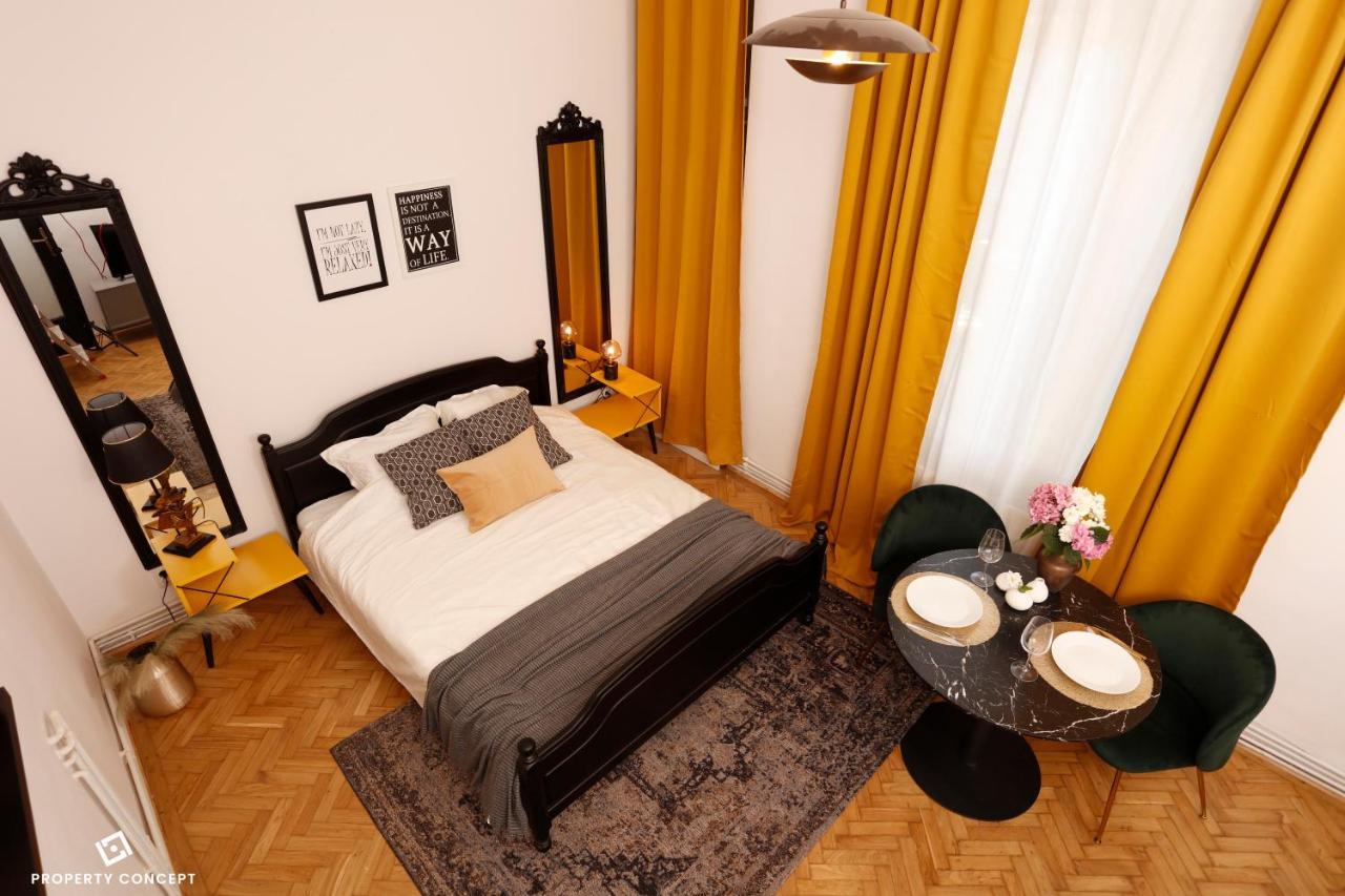 Bohemian Central Concept Studio Bucharest Luaran gambar